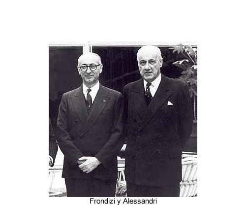 Arturo Frondizi  y Jorge Alessandri